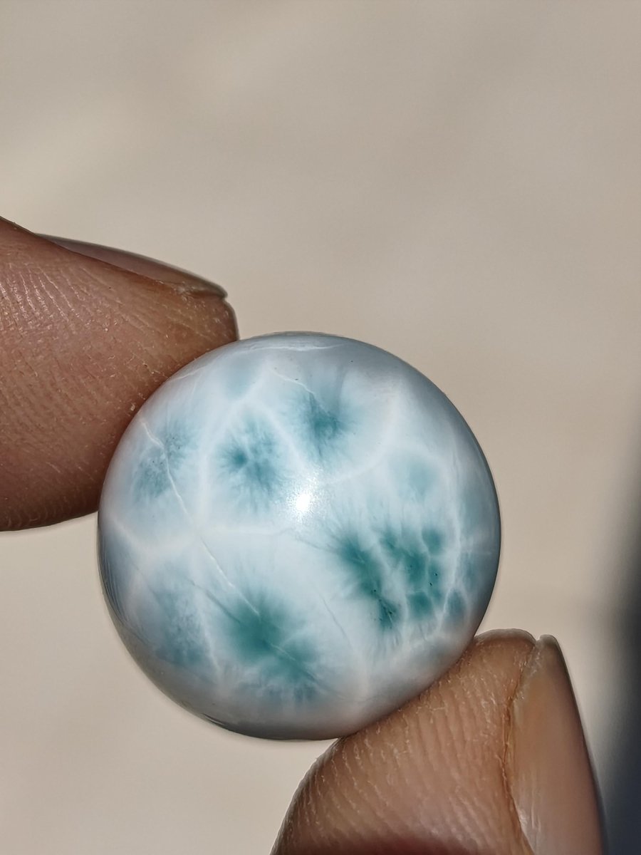 Larimar AAA - Edelstein Kugel blau Deko Sphere Kristall Geschenk blau Natur Heilstein Natur Sammler Mineral Geschenk Meer Himmel - Art of Nature Berlin