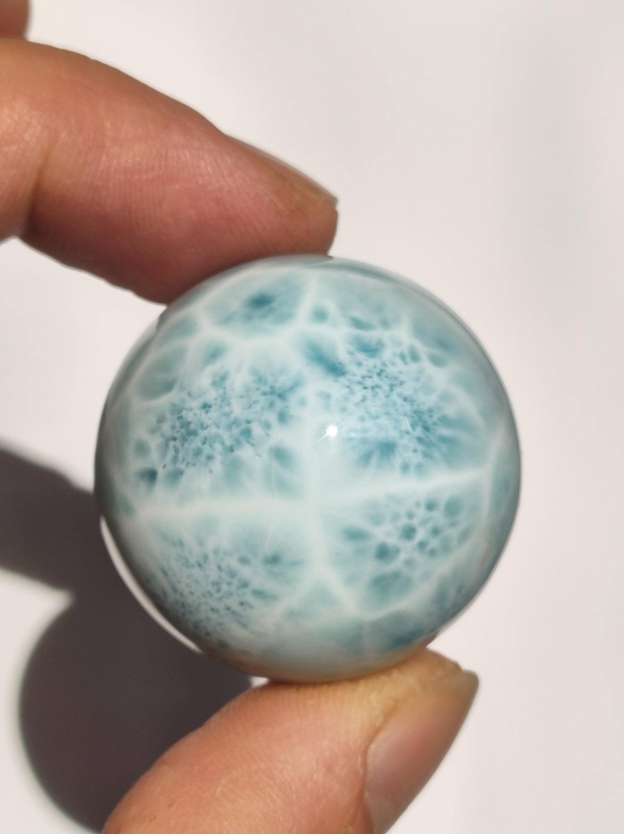 Larimar AAA *Fraktal* Edelstein Kugel blau Deko Sphere Kristall Geschenk blau Natur Heilstein Natur Sammler Mineral Geschenk Meer Himmel - Art of Nature Berlin