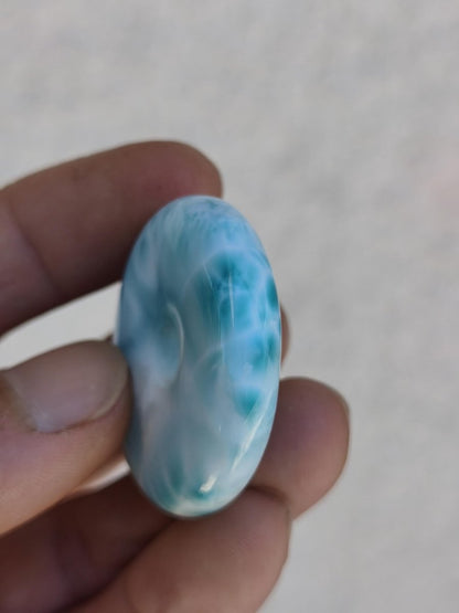 Larimar AAA Kette Donut Edelstein Sammler Rarität blau Meer Fraktale Muster Natur Frau Mann Geschenk Er Sie Besonders Rar Traumhaft Anhänger - Art of Nature Berlin