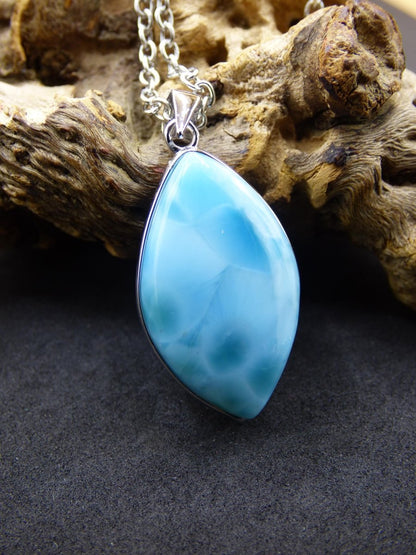 Larimar AAA &quot;Atlantis Stone&quot; Edelstein Kette 925 Sterling Silber Frau Schmuck Edel Natur Heilstein Hippie Rarität Meer Himmel blau Geschenk - Art of Nature Berlin
