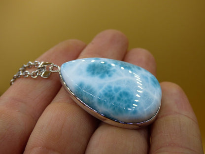 Larimar AAA &quot;Atlantis Stone&quot; Edelstein Kette 925 Sterling Silber Frau Schmuck Edel Natur Heilstein Hippie Rarität Meer Himmel blau Geschenk - Art of Nature Berlin
