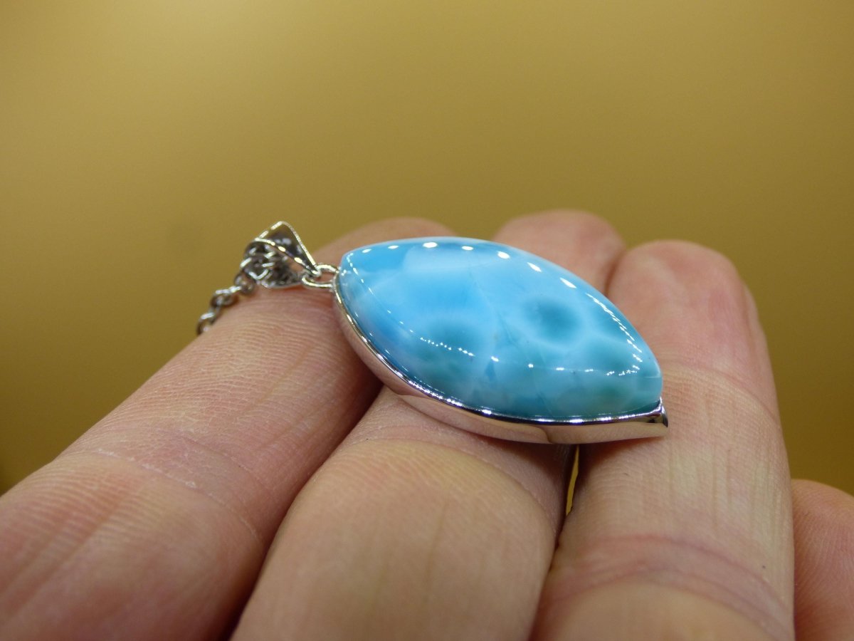 Larimar AAA &quot;Atlantis Stone&quot; Edelstein Kette 925 Sterling Silber Frau Schmuck Edel Natur Heilstein Hippie Rarität Meer Himmel blau Geschenk - Art of Nature Berlin