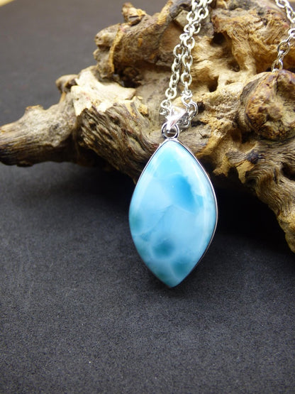 Larimar AAA &quot;Atlantis Stone&quot; Edelstein Kette 925 Sterling Silber Frau Schmuck Edel Natur Heilstein Hippie Rarität Meer Himmel blau Geschenk - Art of Nature Berlin