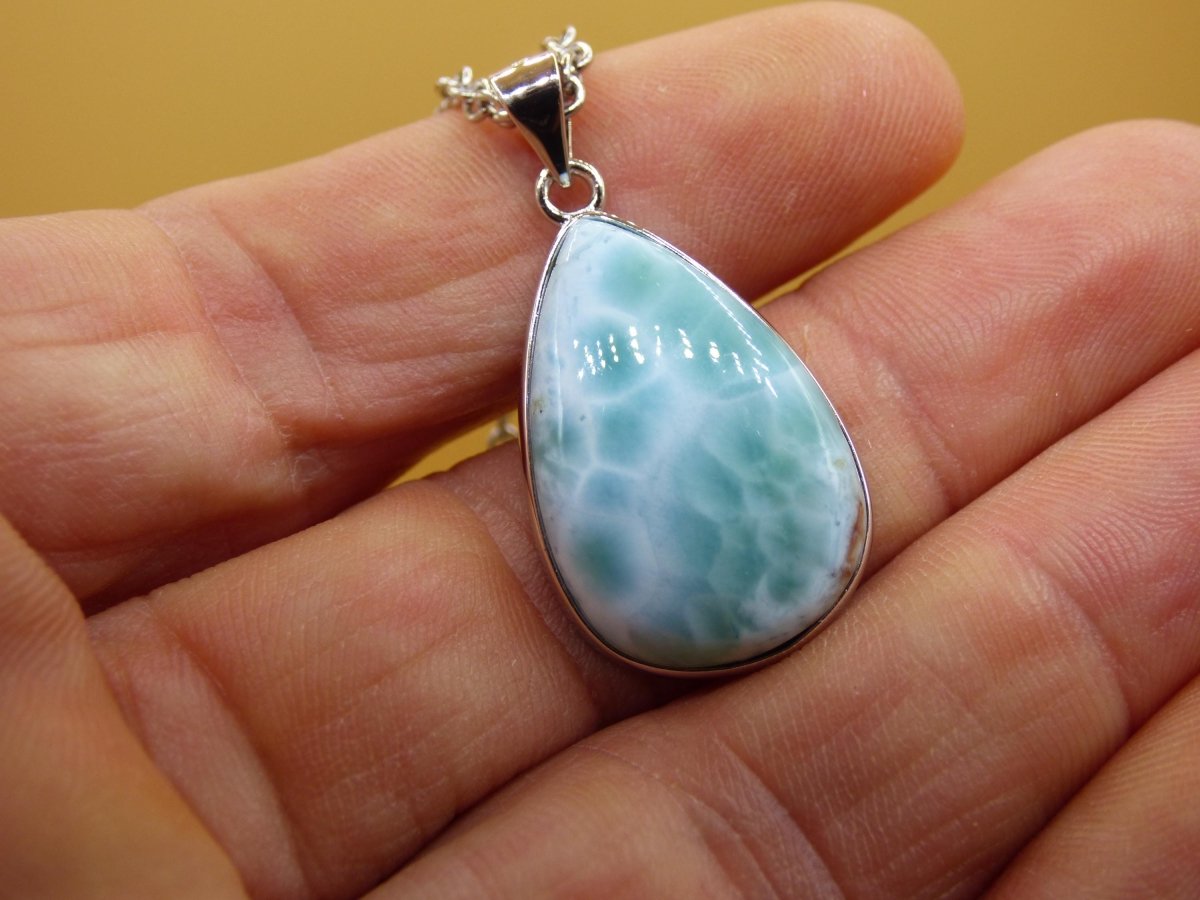 Larimar AAA &quot;Atlantis Stone&quot; Edelstein Kette 925 Sterling Silber Frau Schmuck Edel Natur Heilstein Hippie Rarität Meer Himmel blau Geschenk - Art of Nature Berlin