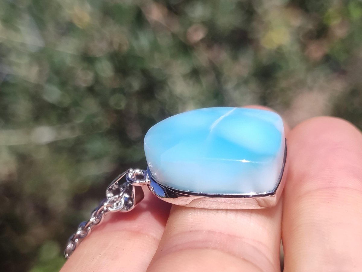 Larimar AAA &quot;Atlantis Stone&quot; Edelstein Kette 925 Sterling Silber Frau Schmuck Edel Natur Heilstein Hippie Rarität Meer Himmel blau Geschenk - Art of Nature Berlin