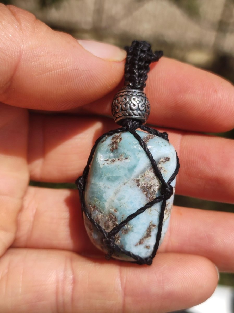 Larimar "Atlantis Stein" blau ~ Makramee Edelstein Kette ~HIPPIE ~GOA ~Boho ~Ethno ~Nature ~Heilstein ~Meer Himmelblau - Art of Nature Berlin