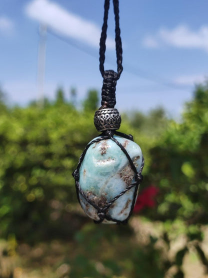 Larimar "Atlantis Stein" blau ~ Makramee Edelstein Kette ~HIPPIE ~GOA ~Boho ~Ethno ~Nature ~Heilstein ~Meer Himmelblau - Art of Nature Berlin