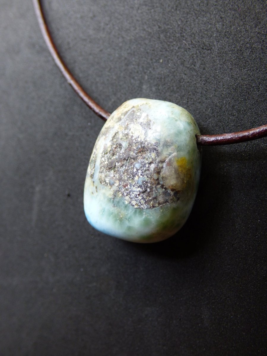 Larimar "Atlantis Stone" ~ Edelstein Kette blau Kristall Ethno Nature Heilstein Natur Sammler Mineral Geschenk Meer Himmel Goa Hippie Boho - Art of Nature Berlin