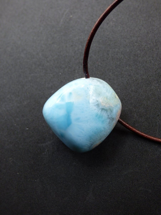 Larimar "Atlantis Stone" ~ Edelstein Kette blau Kristall Ethno Nature Heilstein Natur Sammler Mineral Geschenk Meer Himmel Goa Hippie Boho - Art of Nature Berlin