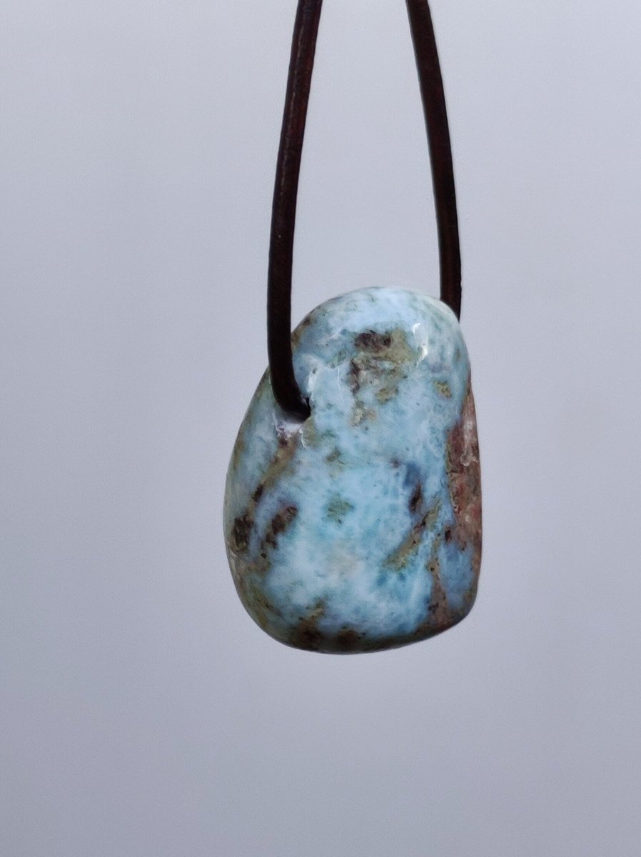 Larimar "Atlantis Stone" ~ Edelstein Kette blau Kristall Ethno Nature Heilstein Natur Sammler Mineral Geschenk Meer Himmel Goa Hippie Boho - Art of Nature Berlin