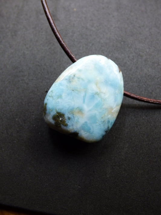 Larimar "Atlantis Stone" ~ Edelstein Kette blau Kristall Ethno Nature Heilstein Natur Sammler Mineral Geschenk Meer Himmel Goa Hippie Boho - Art of Nature Berlin