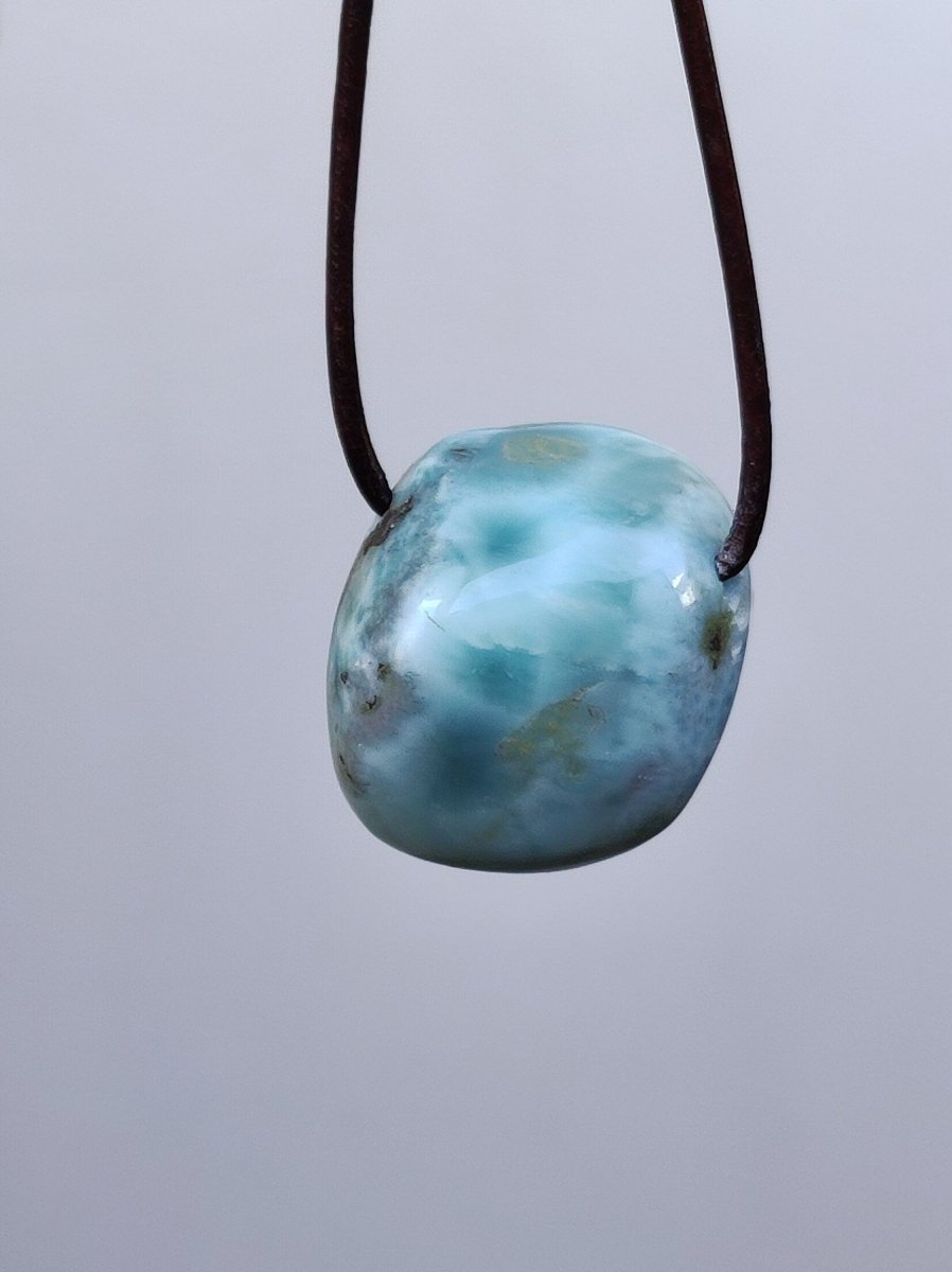 Larimar "Atlantis Stone" ~ Edelstein Kette blau Kristall Ethno Nature Heilstein Natur Sammler Mineral Geschenk Meer Himmel Goa Hippie Boho - Art of Nature Berlin