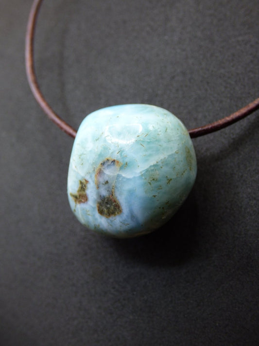 Larimar "Atlantis Stone" ~ Edelstein Kette blau Kristall Ethno Nature Heilstein Natur Sammler Mineral Geschenk Meer Himmel Goa Hippie Boho - Art of Nature Berlin