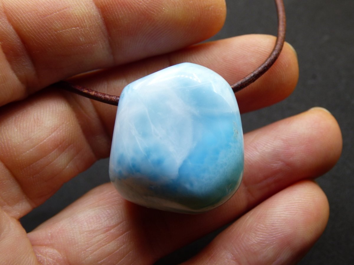 Larimar "Atlantis Stone" ~ Edelstein Kette blau Kristall Ethno Nature Heilstein Natur Sammler Mineral Geschenk Meer Himmel Goa Hippie Boho - Art of Nature Berlin