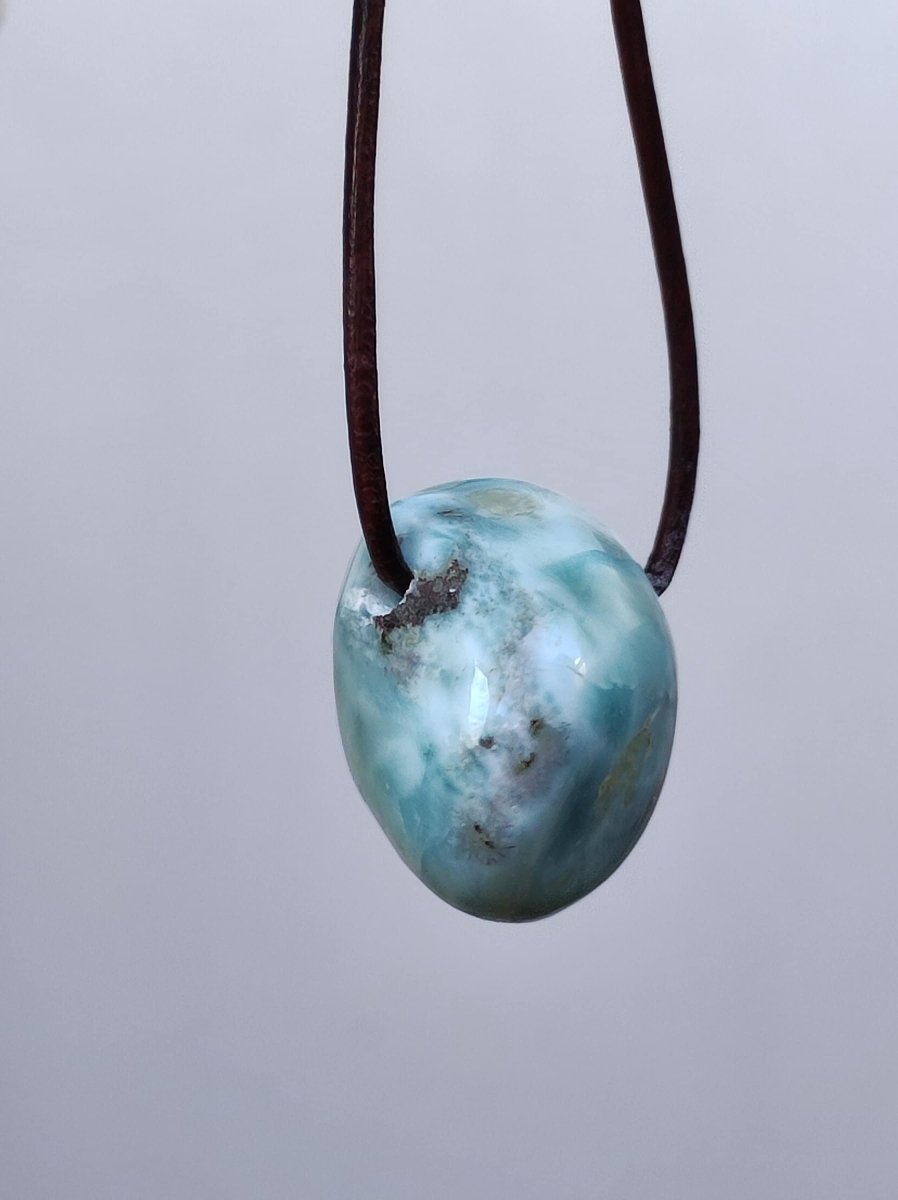 Larimar "Atlantis Stone" ~ Edelstein Kette blau Kristall Ethno Nature Heilstein Natur Sammler Mineral Geschenk Meer Himmel Goa Hippie Boho - Art of Nature Berlin