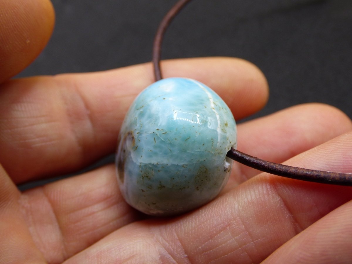 Larimar "Atlantis Stone" ~ Edelstein Kette blau Kristall Ethno Nature Heilstein Natur Sammler Mineral Geschenk Meer Himmel Goa Hippie Boho - Art of Nature Berlin