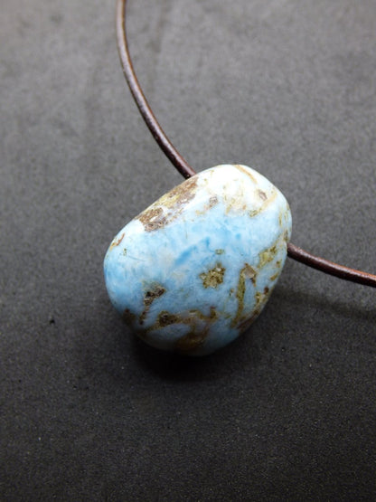 Larimar "Atlantis Stone" ~ Edelstein Kette blau Kristall Ethno Nature Heilstein Natur Sammler Mineral Geschenk Meer Himmel Goa Hippie Boho - Art of Nature Berlin