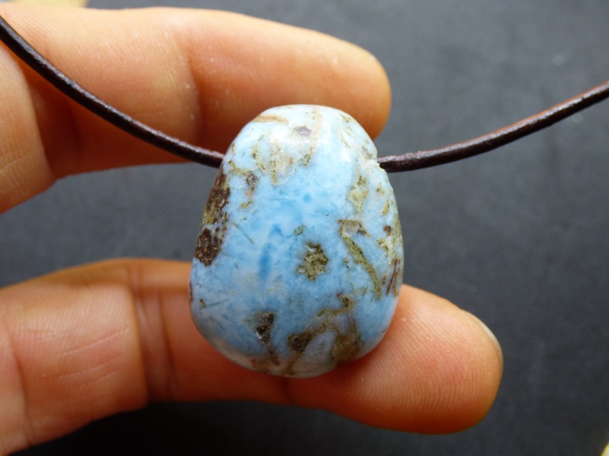 Larimar "Atlantis Stone" ~ Edelstein Kette blau Kristall Ethno Nature Heilstein Natur Sammler Mineral Geschenk Meer Himmel Goa Hippie Boho - Art of Nature Berlin