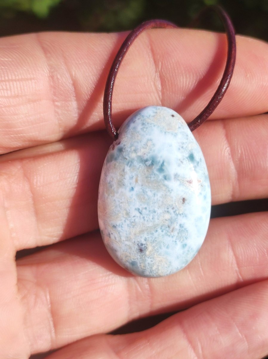 Larimar "Atlantis Stone" ~ Edelstein Kette blau Kristall Ethno Nature Heilstein Natur Sammler Mineral Geschenk Meer Himmel Hippie Boho - Art of Nature Berlin