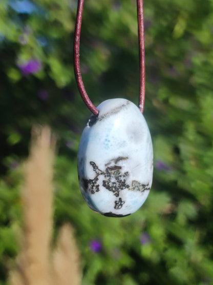 Larimar "Atlantis Stone" ~ Edelstein Kette blau Kristall Ethno Nature Heilstein Natur Sammler Mineral Geschenk Meer Himmel Hippie Rarität - Art of Nature Berlin