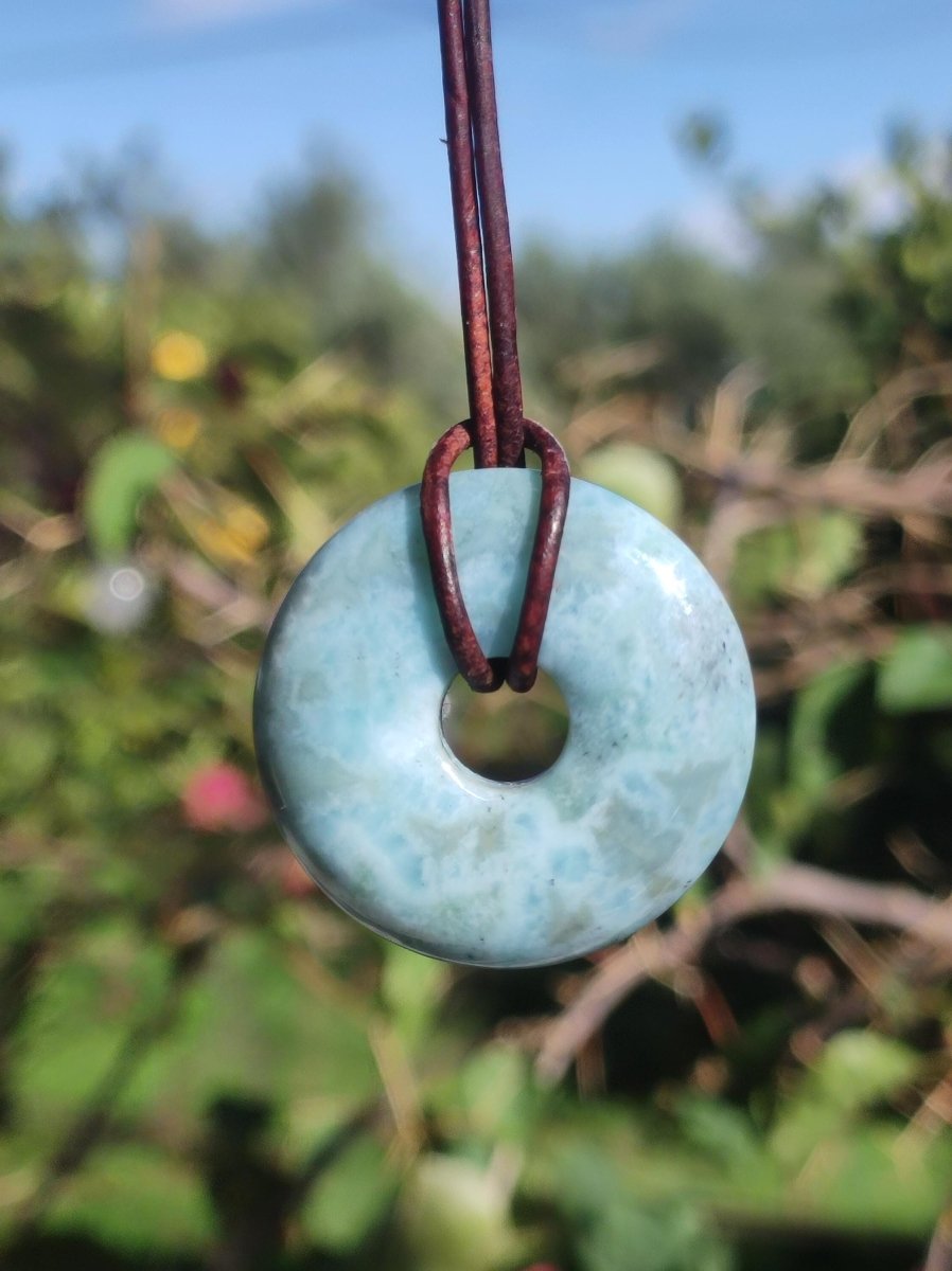 Larimar "Atlantis Stone Schutz Donut Edelstein Kette blau Heilstein Rarität Natur Edel Frau Geschenk Selten Sammler Energie Kraft Ruhe Glück - Art of Nature Berlin