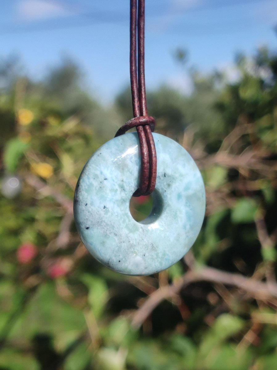 Larimar "Atlantis Stone Schutz Donut Edelstein Kette blau Heilstein Rarität Natur Edel Frau Geschenk Selten Sammler Energie Kraft Ruhe Glück - Art of Nature Berlin