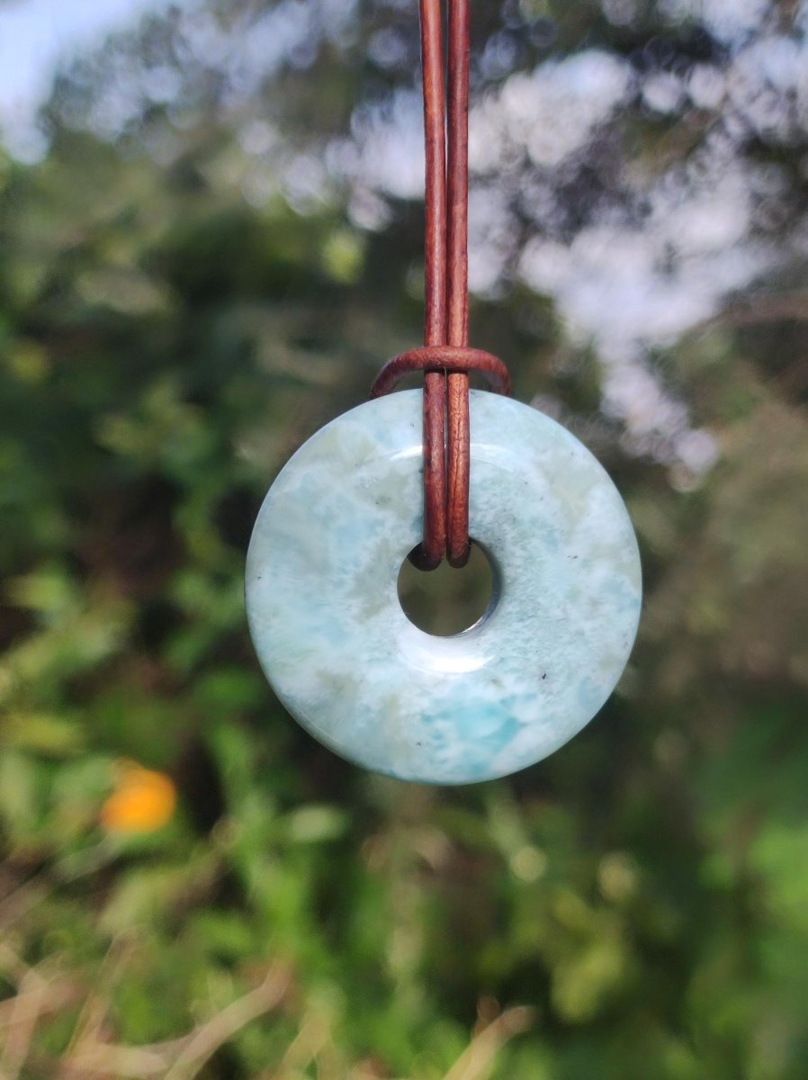 Larimar "Atlantis Stone Schutz Donut Edelstein Kette blau Heilstein Rarität Natur Edel Frau Geschenk Selten Sammler Energie Kraft Ruhe Glück - Art of Nature Berlin