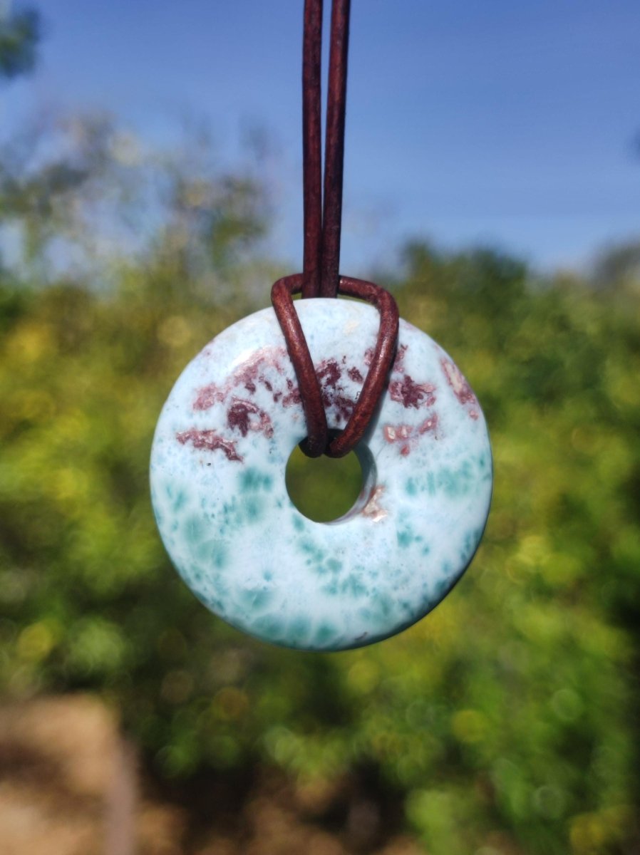 Larimar "Atlantis Stone Schutz Donut Edelstein Kette blau Heilstein Rarität Natur Edel Frau Geschenk Selten Sammler Energie Kraft Ruhe Glück - Art of Nature Berlin