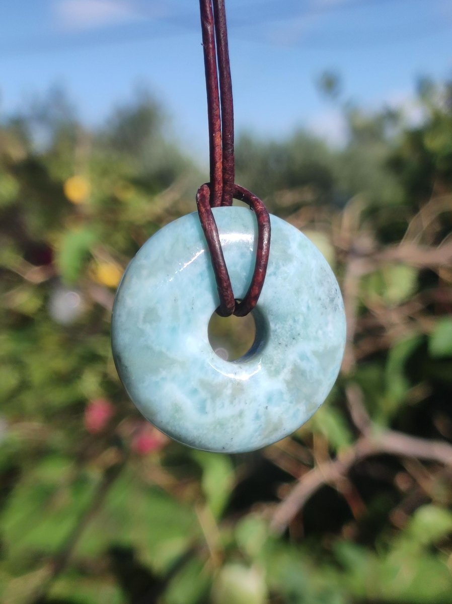 Larimar "Atlantis Stone Schutz Donut Edelstein Kette blau Heilstein Rarität Natur Edel Frau Geschenk Selten Sammler Energie Kraft Ruhe Glück - Art of Nature Berlin