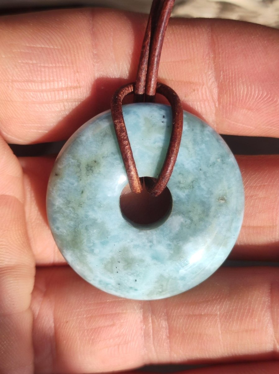 Larimar "Atlantis Stone Schutz Donut Edelstein Kette blau Heilstein Rarität Natur Edel Frau Geschenk Selten Sammler Energie Kraft Ruhe Glück - Art of Nature Berlin