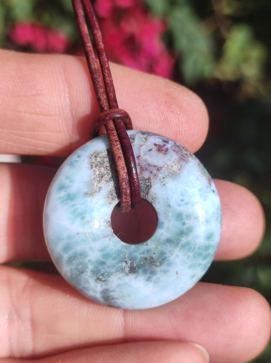 Larimar "Atlantis Stone Schutz Donut Edelstein Kette blau Heilstein Rarität Natur Edel Frau Geschenk Selten Sammler Energie Kraft Ruhe Glück - Art of Nature Berlin