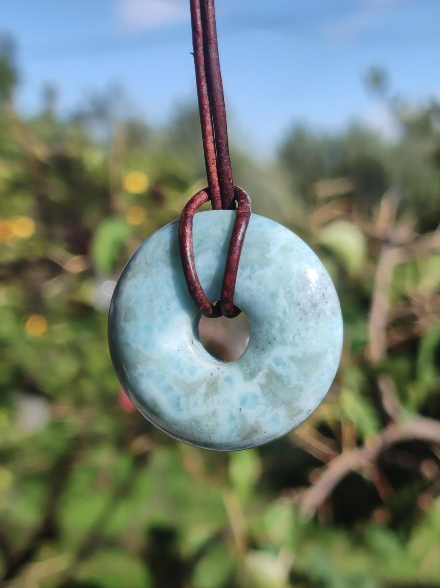 Larimar "Atlantis Stone Schutz Donut Edelstein Kette blau Heilstein Rarität Natur Edel Frau Geschenk Selten Sammler Energie Kraft Ruhe Glück - Art of Nature Berlin