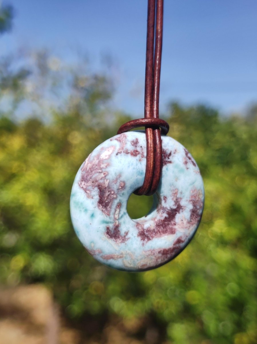 Larimar "Atlantis Stone Schutz Donut Edelstein Kette blau Heilstein Rarität Natur Edel Frau Geschenk Selten Sammler Energie Kraft Ruhe Glück - Art of Nature Berlin