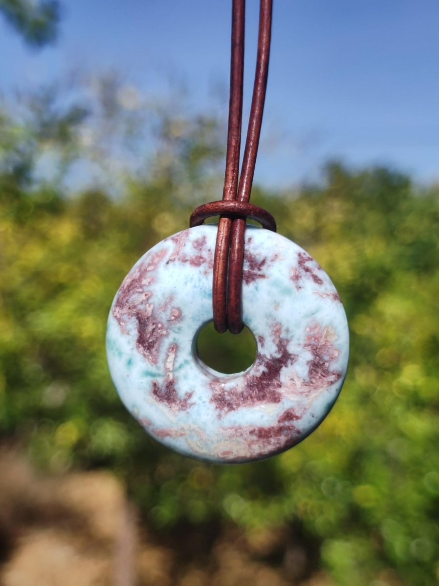 Larimar "Atlantis Stone Schutz Donut Edelstein Kette blau Heilstein Rarität Natur Edel Frau Geschenk Selten Sammler Energie Kraft Ruhe Glück - Art of Nature Berlin