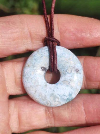 Larimar "Atlantis Stone Schutz Donut Edelstein Kette blau Heilstein Rarität Natur Edel Frau Geschenk Selten Sammler Energie Kraft Ruhe Glück - Art of Nature Berlin