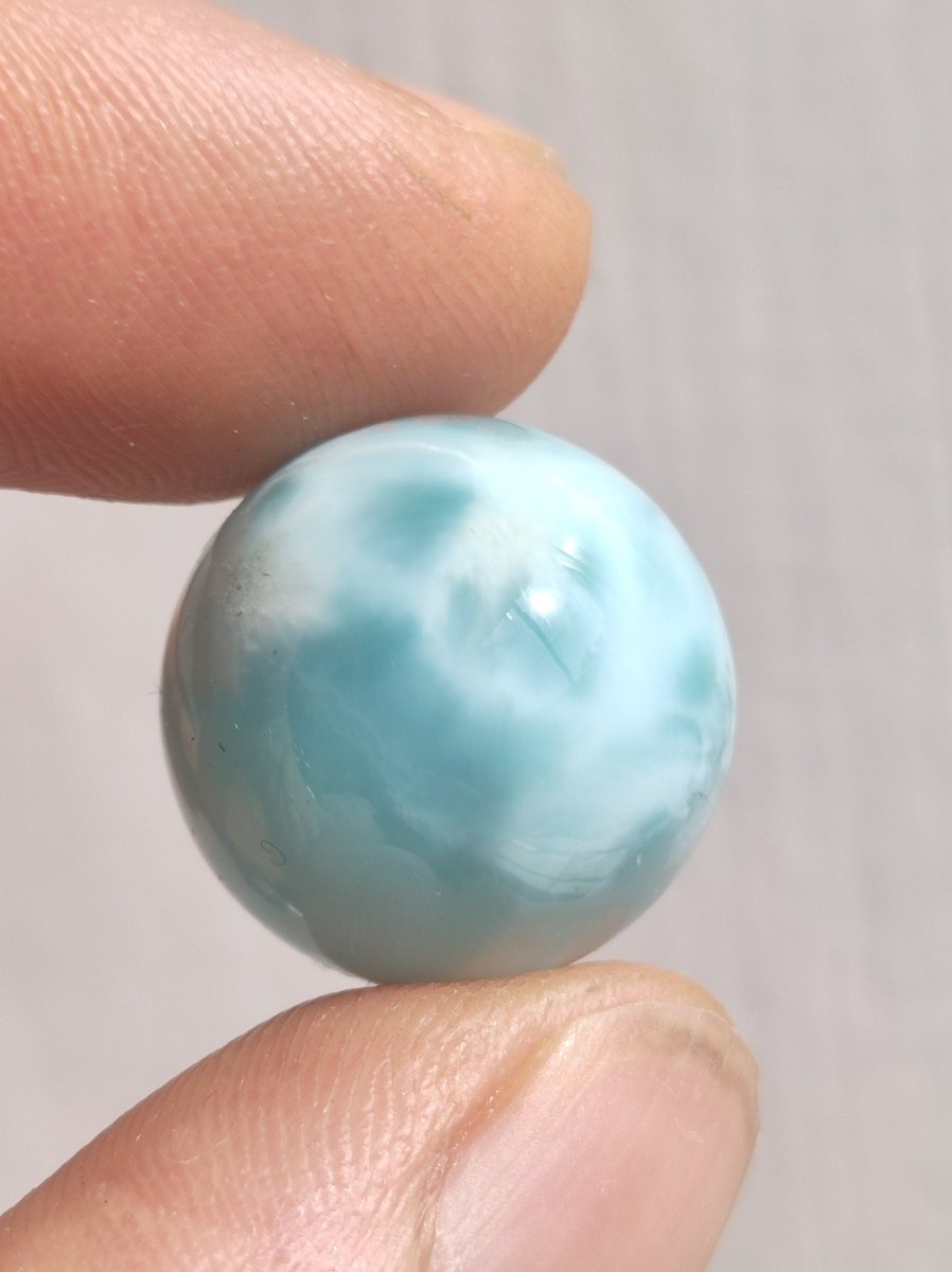 Larimar ~ Edelstein Kugel blau Deko Sphere Kristall HIPPIE GOA Boho Ethno Nature Heilstein Natur Sammler Mineral Geschenk Meer Himmel - Art of Nature Berlin