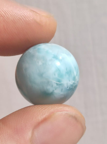 Larimar ~ Edelstein Kugel blau Deko Sphere Kristall HIPPIE GOA Boho Ethno Nature Heilstein Natur Sammler Mineral Geschenk Meer Himmel - Art of Nature Berlin