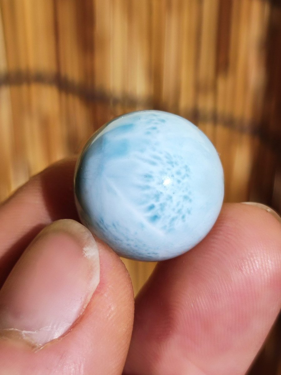 Larimar ~ Edelstein Kugel blau Deko Sphere Kristall HIPPIE GOA Boho Ethno Nature Heilstein Natur Sammler Mineral Geschenk Meer Himmel - Art of Nature Berlin