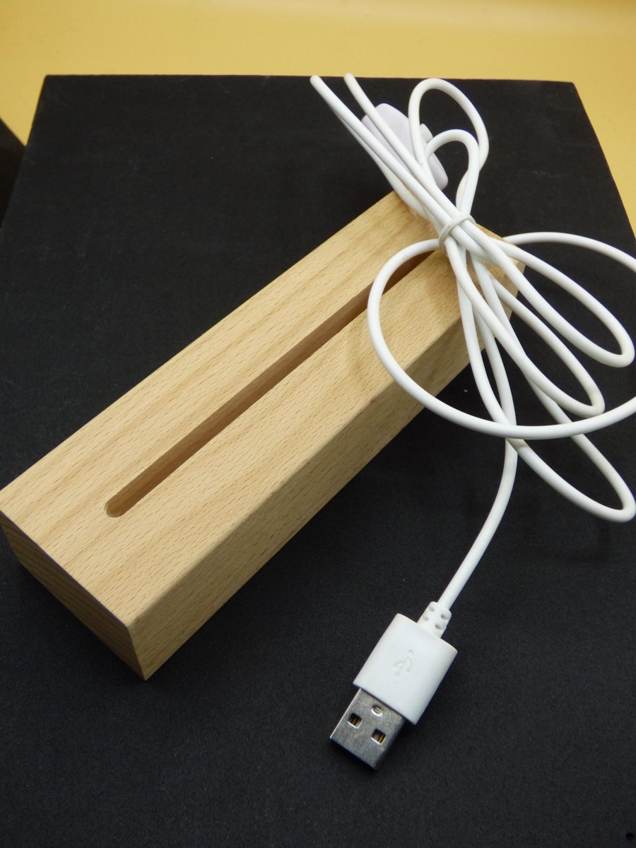 LED + USB Ständer lang Holz Untersetzer Licht Ständer Markt Schmuck Präsentation Deko Sphere Crystal Kristall Turm Scheibe Stein leuchtend - Art of Nature Berlin