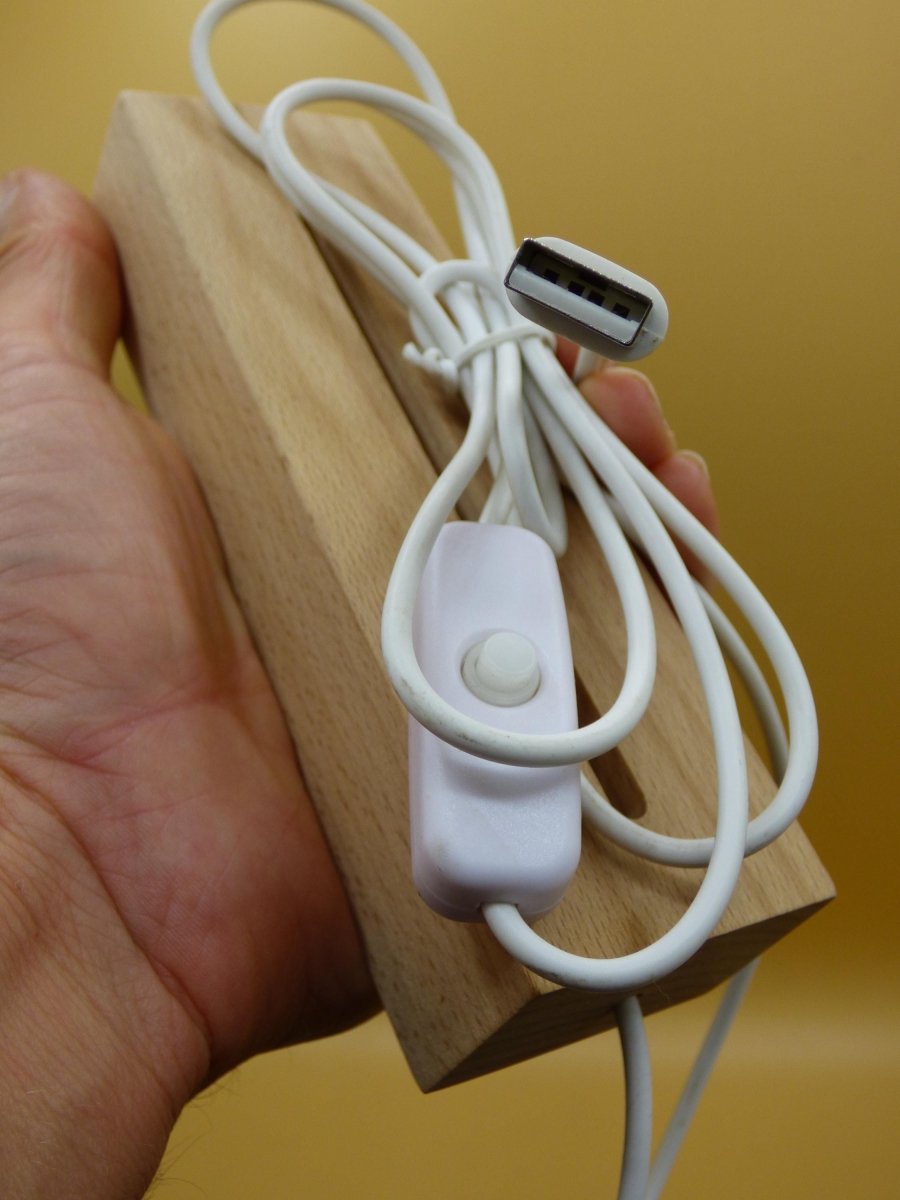 LED + USB Ständer lang Holz Untersetzer Licht Ständer Markt Schmuck Präsentation Deko Sphere Crystal Kristall Turm Scheibe Stein leuchtend - Art of Nature Berlin