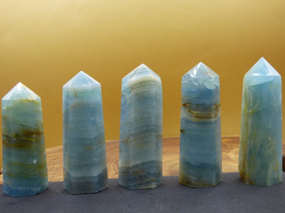 Lemurian Aquatine / Onyx Blau (Aragonit Calcit) ~ Kristall Point Spitze Turm Obelisk ~ Magische Edelstein Deko Massagestab HIPPIE Heilstein - Art of Nature Berlin