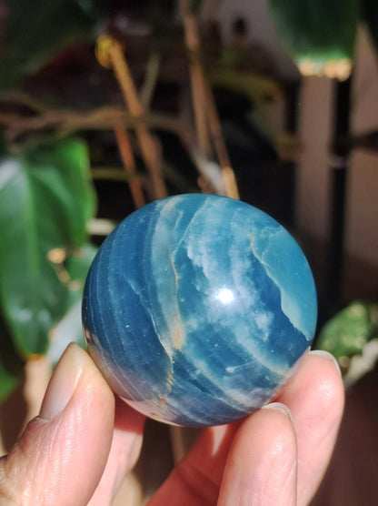 Lemurian Aquatine / Onyx blau / Aragonit Calcit Magische Edelstein Kugel Massage & Deko Sphere Kristall Meditation HIPPIE GOA 1234 - Art of Nature Berlin