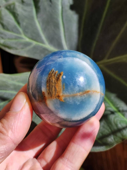 Lemurian Aquatine / Onyx blau / Aragonit Calcit Magische Edelstein Kugel Massage & Deko Sphere Kristall Meditation HIPPIE GOA Heilstein - Art of Nature Berlin