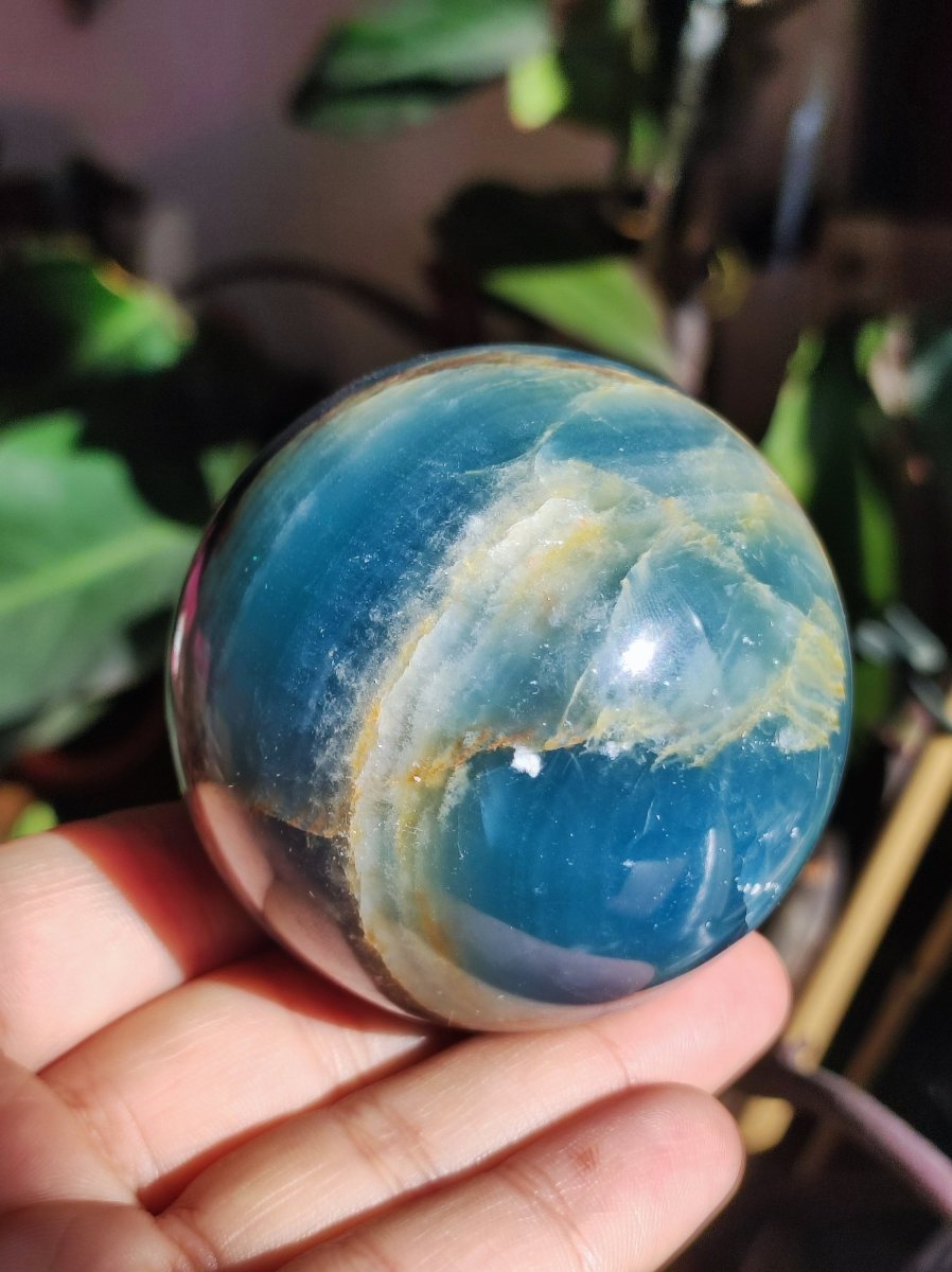 Lemurian Aquatine / Onyx blau / Aragonit Calcit Magische Edelstein Kugel Massage & Deko Sphere Kristall Meditation HIPPIE GOA Heilstein - Art of Nature Berlin