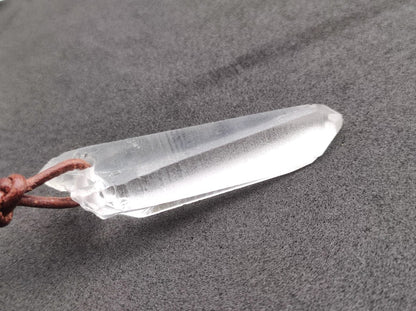 Lemurian Quarz ~ Edelstein Kette klar Hippie Goa Boho Tibet Ethno Natur Heilstein Kraft Anhänger Mann Frau Geschenk Rarität - Art of Nature Berlin