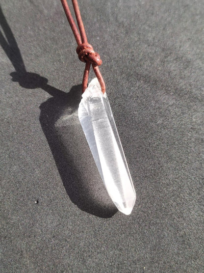 Lemurian Quarz ~ Edelstein Kette klar Hippie Goa Boho Tibet Ethno Natur Heilstein Kraft Anhänger Mann Frau Geschenk Rarität - Art of Nature Berlin