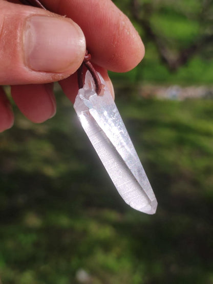 Lemurian Quarz ~ Edelstein Kette klar Hippie Goa Boho Tibet Ethno Natur Heilstein Kraft Anhänger Mann Frau Geschenk Rarität - Art of Nature Berlin
