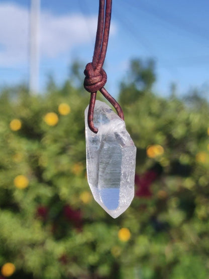 Lemurian Quarz ~ Edelstein Kette klar Hippie Goa Boho Tibet Ethno Natur Heilstein Kraft Anhänger Mann Frau Geschenk Rarität - Art of Nature Berlin
