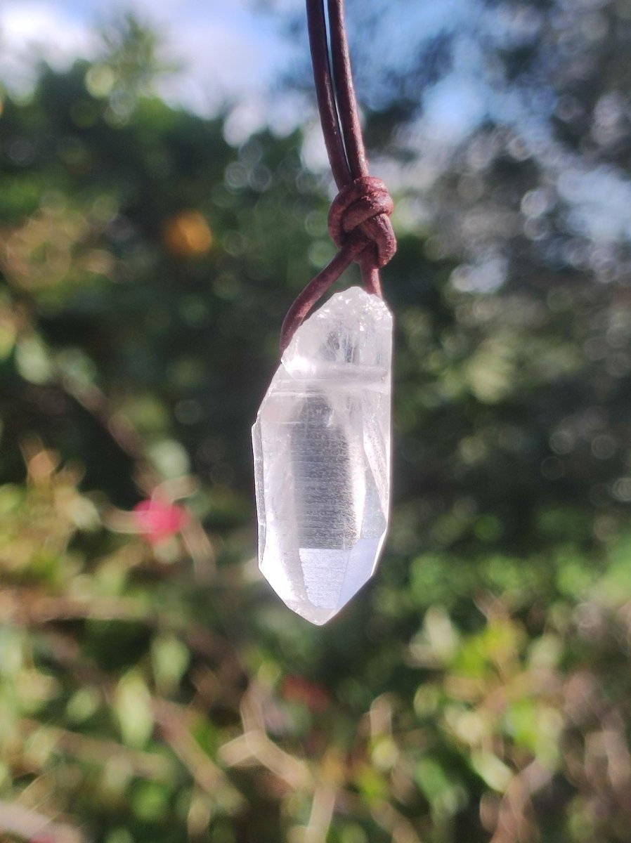 Lemurian Quarz ~ Edelstein Kette klar Hippie Goa Boho Tibet Ethno Natur Heilstein Kraft Anhänger Mann Frau Geschenk Rarität - Art of Nature Berlin