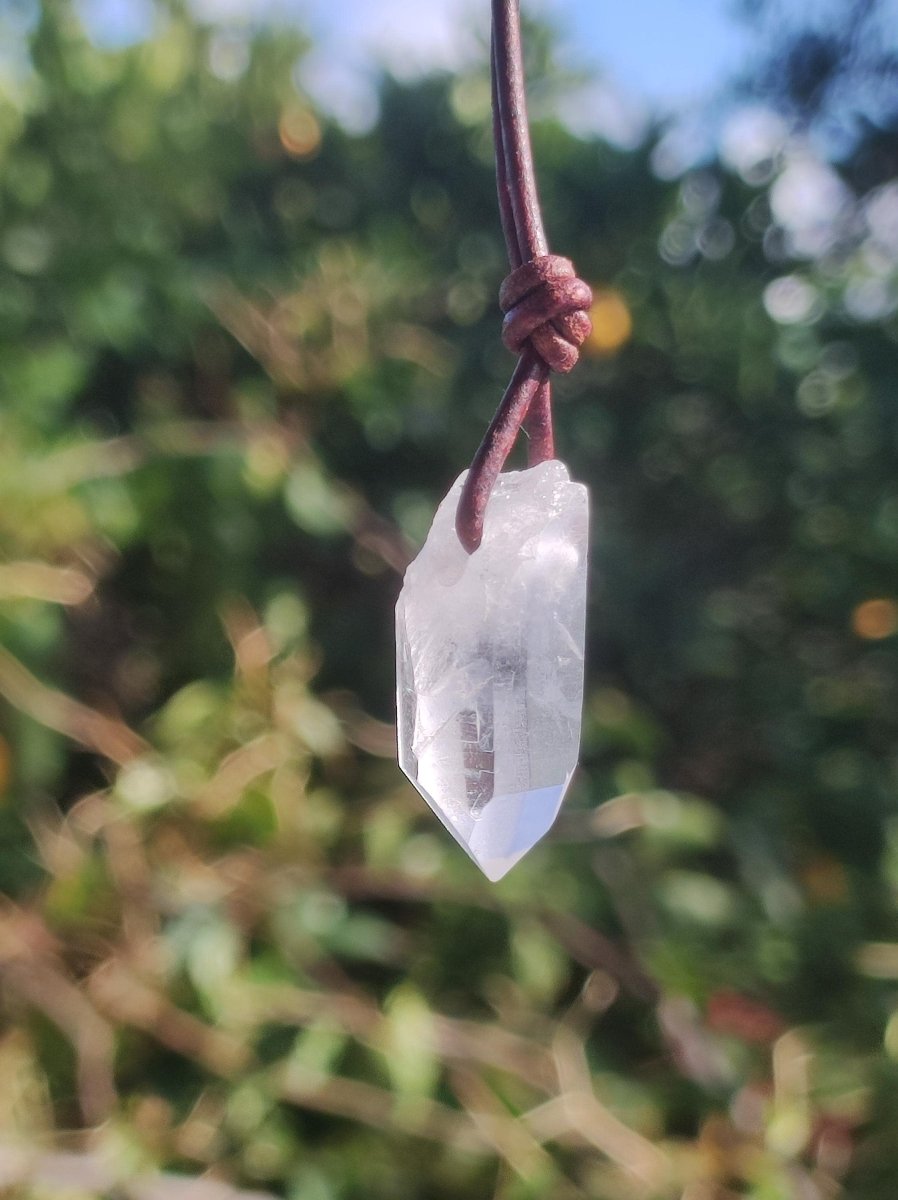 Lemurian Quarz ~ Edelstein Kette klar Hippie Goa Boho Tibet Ethno Natur Heilstein Kraft Anhänger Mann Frau Geschenk Rarität - Art of Nature Berlin
